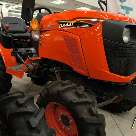 Трактор Kubota B2441