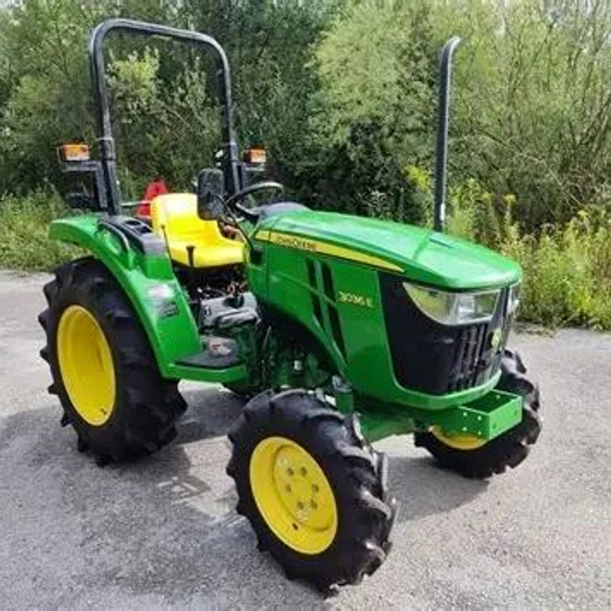 Трактор John Deere
