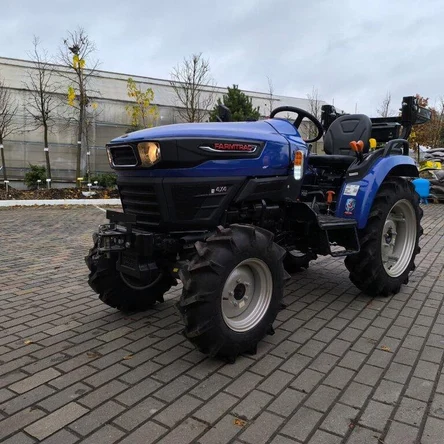 Трактор Farmtrac