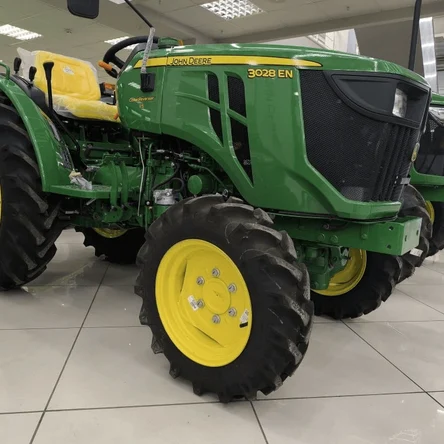 Трактор John Deere 3028 EN